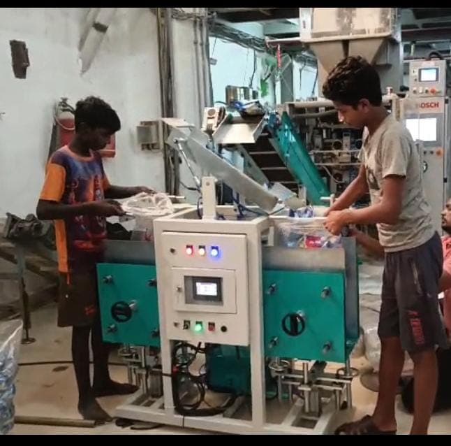 secondary packaging machine